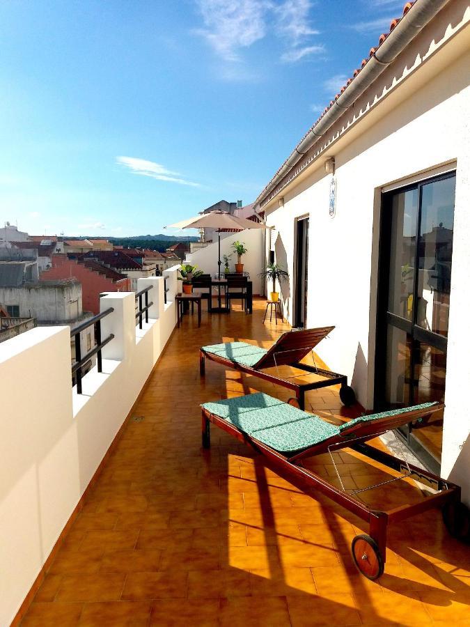 Penthouse Apartment, City Center Калдаш-да-Раинья Экстерьер фото